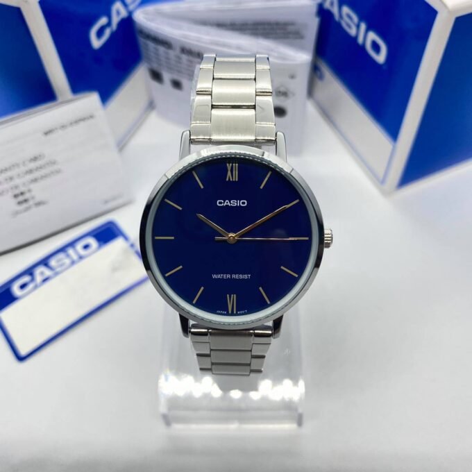 Montre CASIO Femme -LTP-VT01D-2BUDF - Bracelet Gris En Acier Inoxydable - Résistante à l'eau - 12 Mois De Garantie