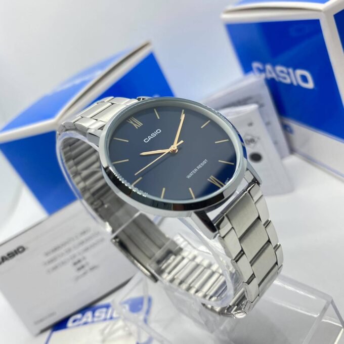 Montre CASIO Femme -LTP-VT01D-2BUDF - Bracelet Gris En Acier Inoxydable - Résistante à l'eau - 12 Mois De Garantie