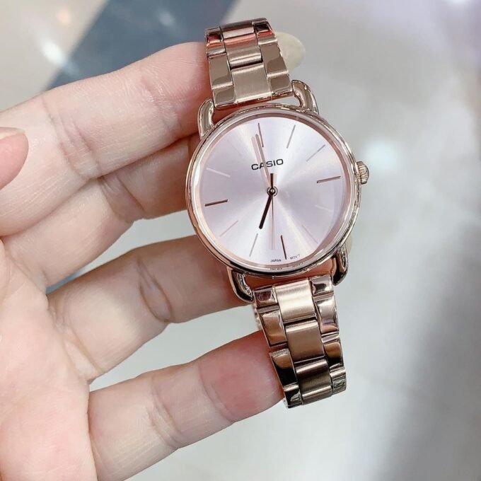 Montre Femme Casio - LTP-E412PG-4ADF - Bracelet en acier inoxydable doré - Résistant à l'eau