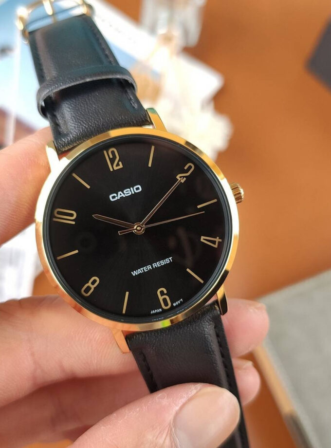 Montre CASIO Homme - MTP-VT01GL-1B2UDF - Bracelet Noir En Cuir Véritable - Résistante à l'eau - 12 Mois De Garantie