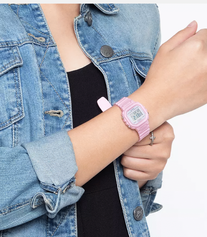 Montre Jeunesse Casio Collection - LA-20WH-4A1DF Bracelet En Résine Rose - Affichage Numérique - Résistant à l'eau – Image 3