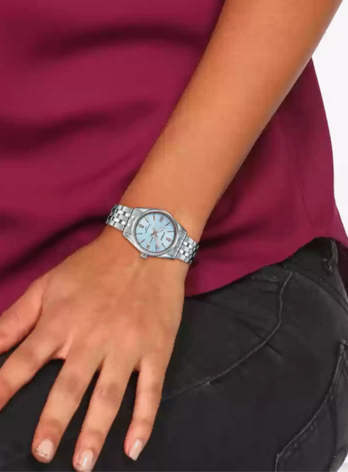 Montre Femme Casio - LTP-1335D-2AVDF - Bracelet en Acier Inoxydable - Affichage analogique - Résistant à l'eau