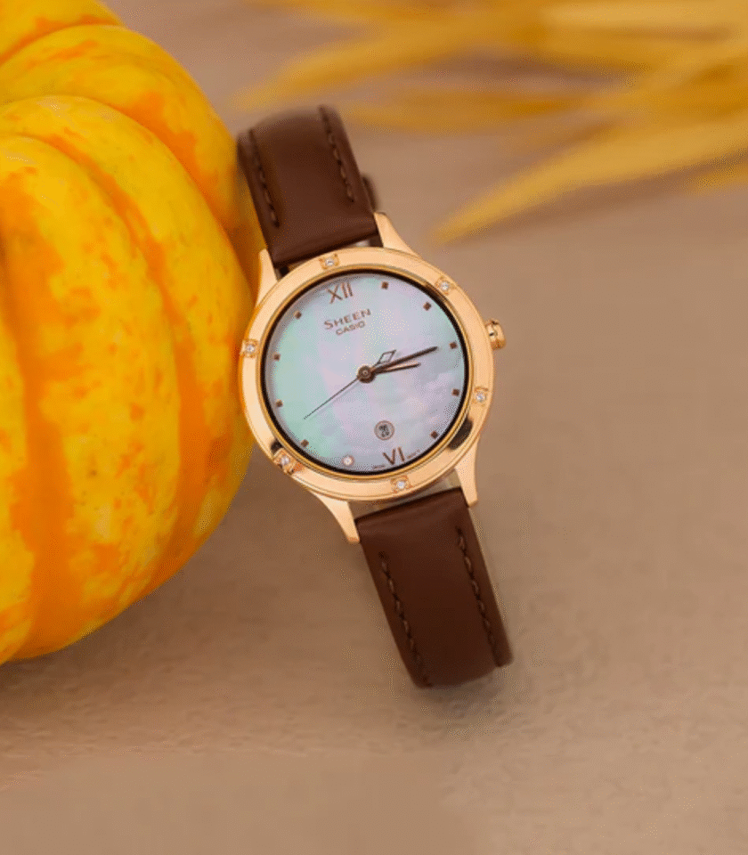 Montre Femme Casio Sheen - SHE-4546PGL-6AUDF - Bracelet Brun en Cuir Véritable - Résistance à l'eau 50 M - Verre Saphir – Image 3