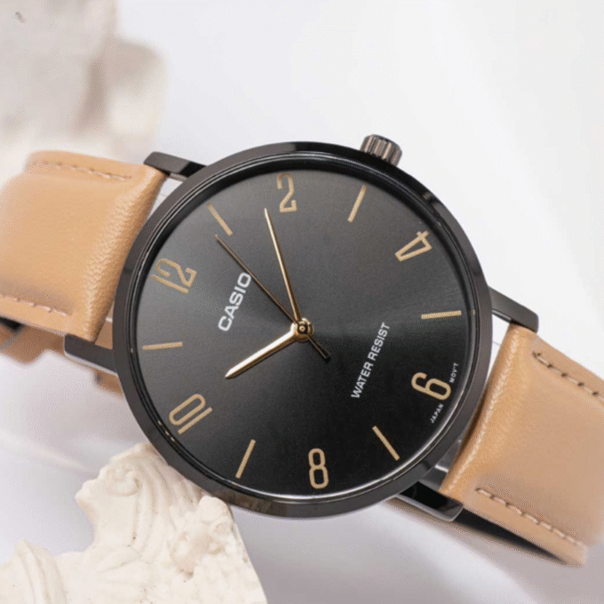 Montre Homme Casio Collection - MTP-VT01BL-1BUDF - Bracelet Brun En Cuir - Résistance À L'Eau 30 M