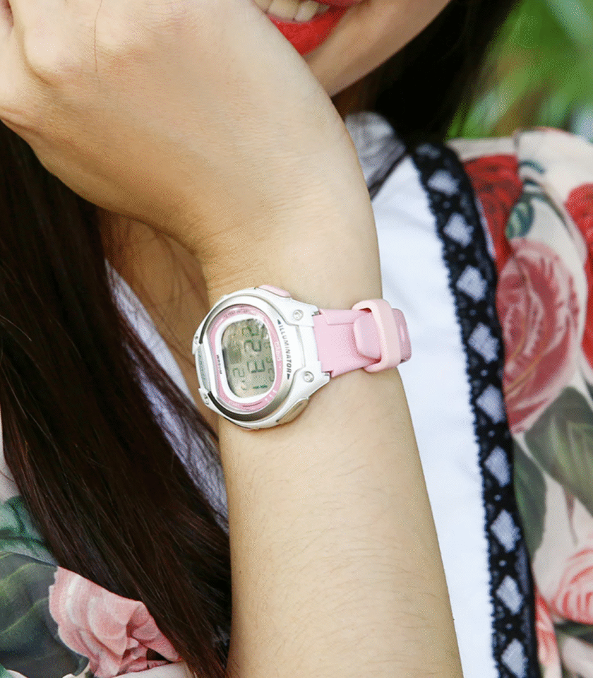 Montre Jeunesse Casio - LW-203-4AVDF - Bracelet en Résine Rose - Affichage numérique - Résistant à l'eau – Image 2