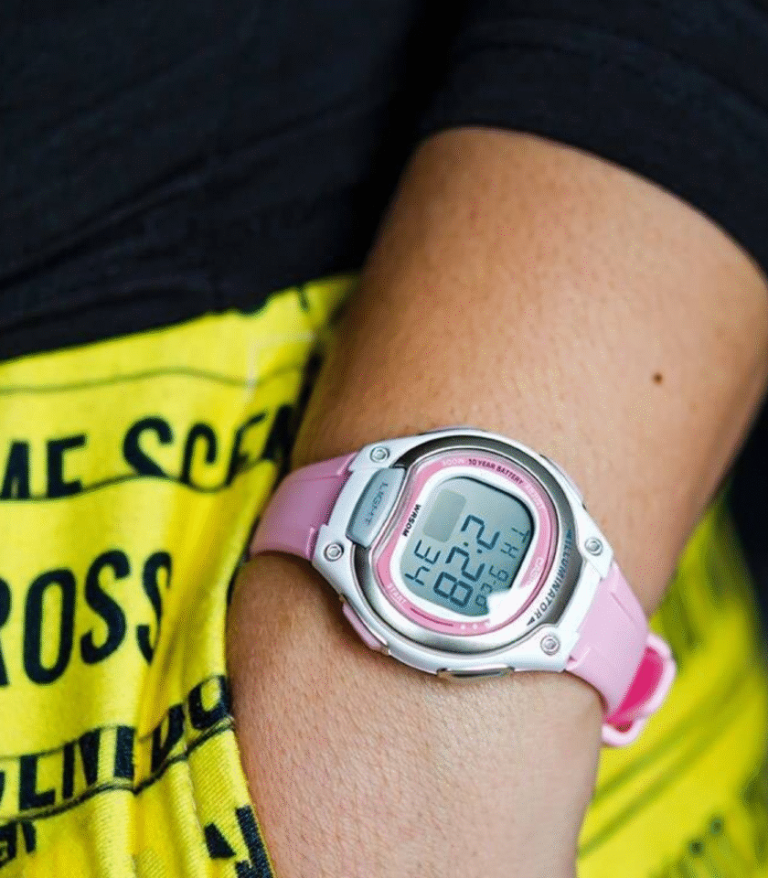 Montre Jeunesse Casio - LW-203-4AVDF - Bracelet en Résine Rose - Affichage numérique - Résistant à l'eau – Image 3