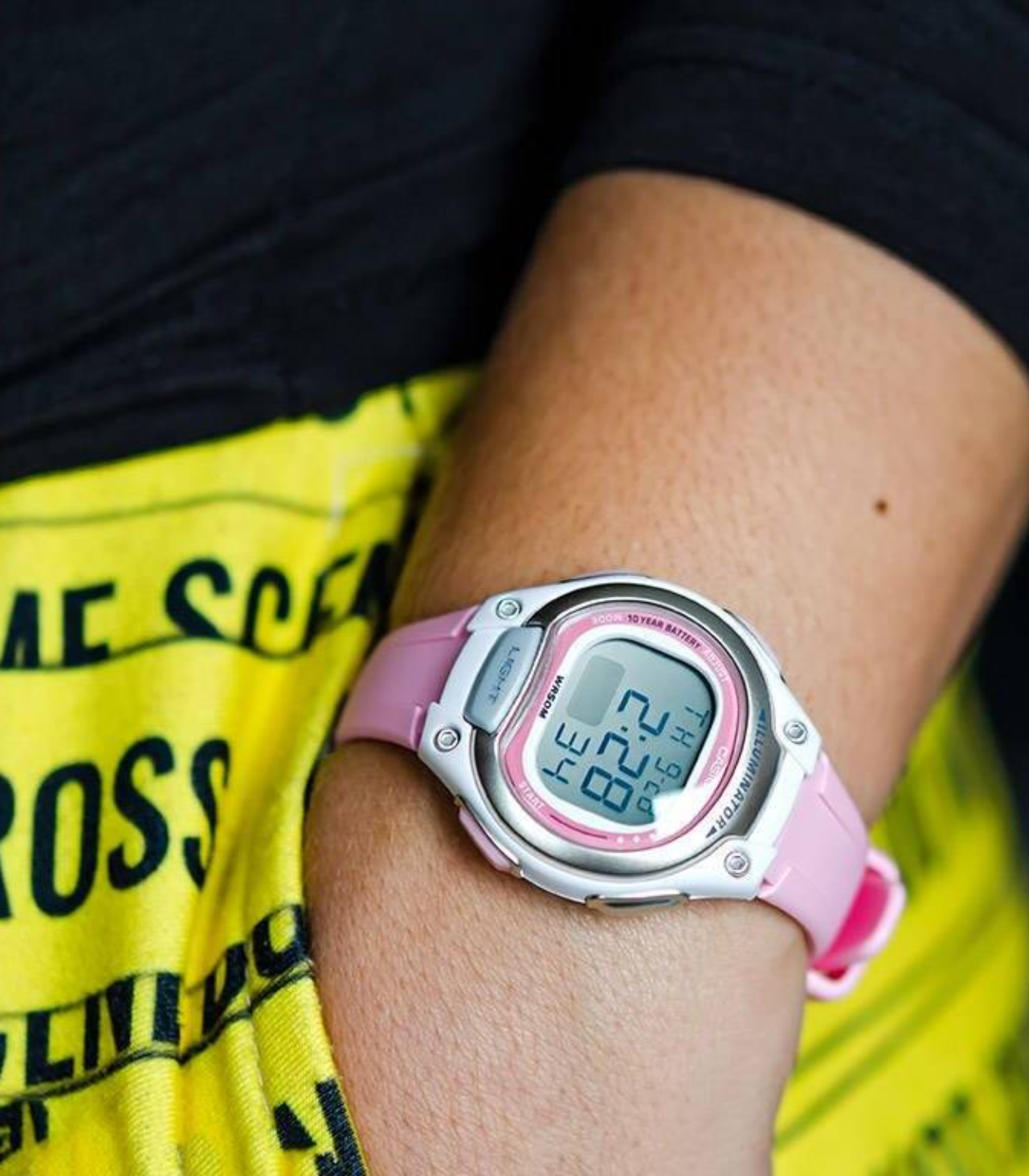 Montre Jeunesse Casio - LW-203-4AVDF - Bracelet en Résine Rose - Affichage numérique - Résistant à l'eau – Image 3