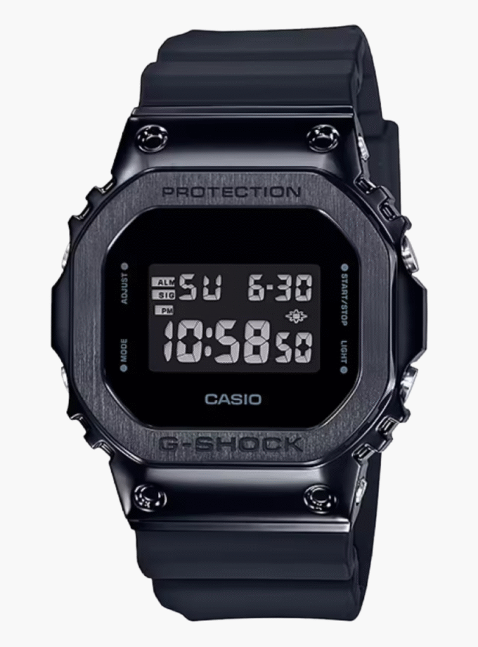 Montre Homme Casio G-shock - GM-5600B-1DR - Bracelet en résine noir - Affichage numérique - Résistant à l'eau