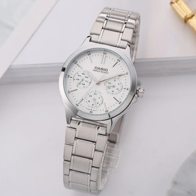 Montre Femme Casio - LTP-V300D-7AUDF - Bracelet en acier inoxydable - Résistant à l'eau