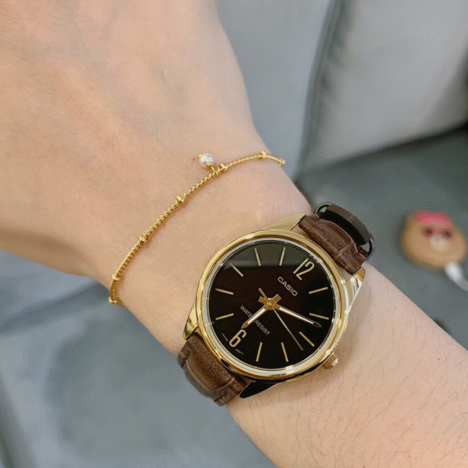 Montre Femme Casio - LTP-V005GL-1BUDF - Bracelet en cuir marron - Résistant à l'eau