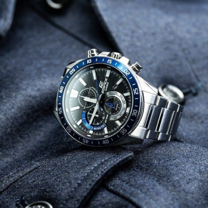Montre Homme Casio Edifice - EFV-620D-1A2VUDF - Bracelet en acier inoxydable - Chronographe - Affichage analogique - Résistant à l'eau