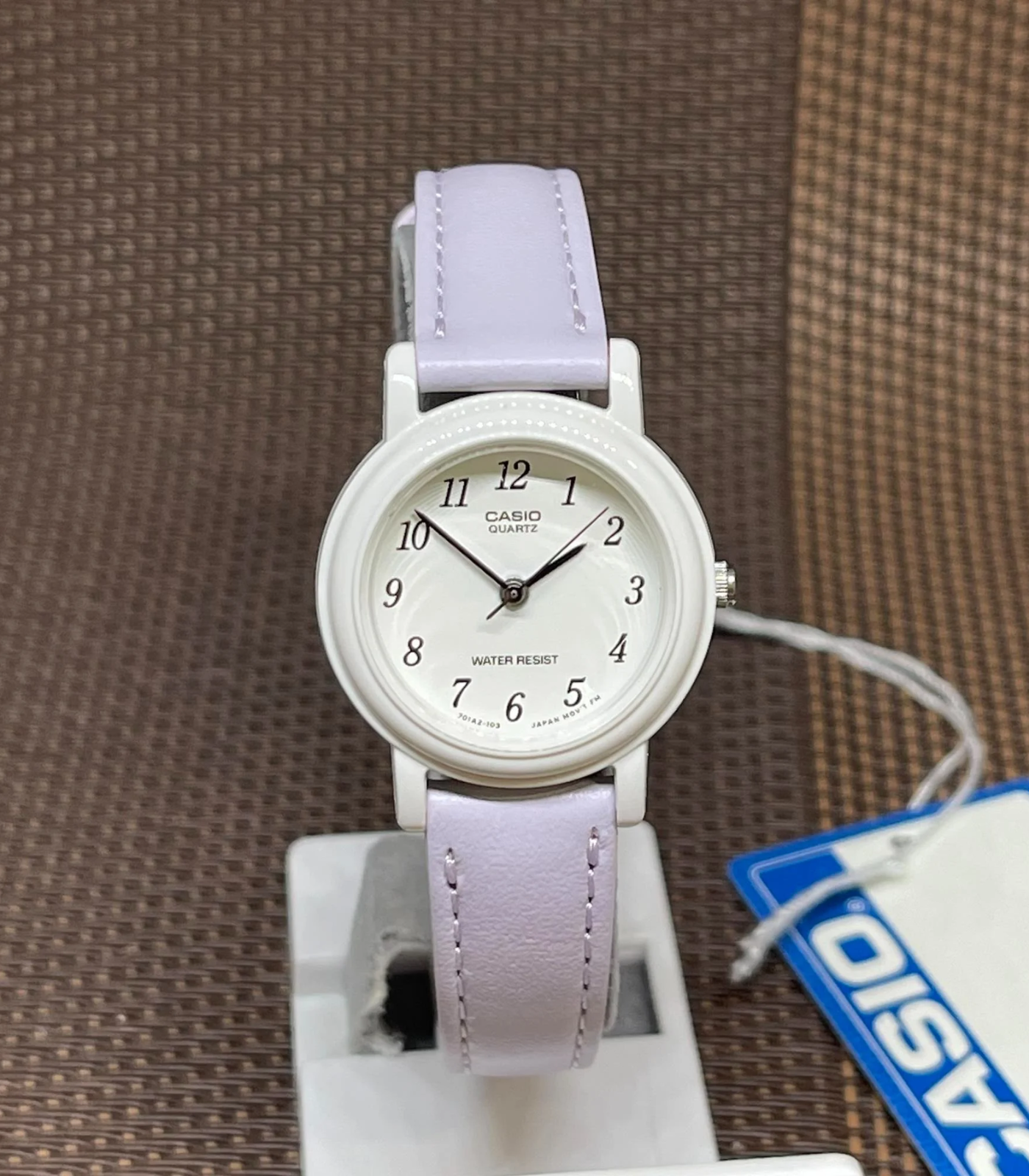 Montre Femme Casio - LQ-139L-6BDF - Bracelet en Cuir violet - Affichage analogique - Résistant à l'eau – Image 2
