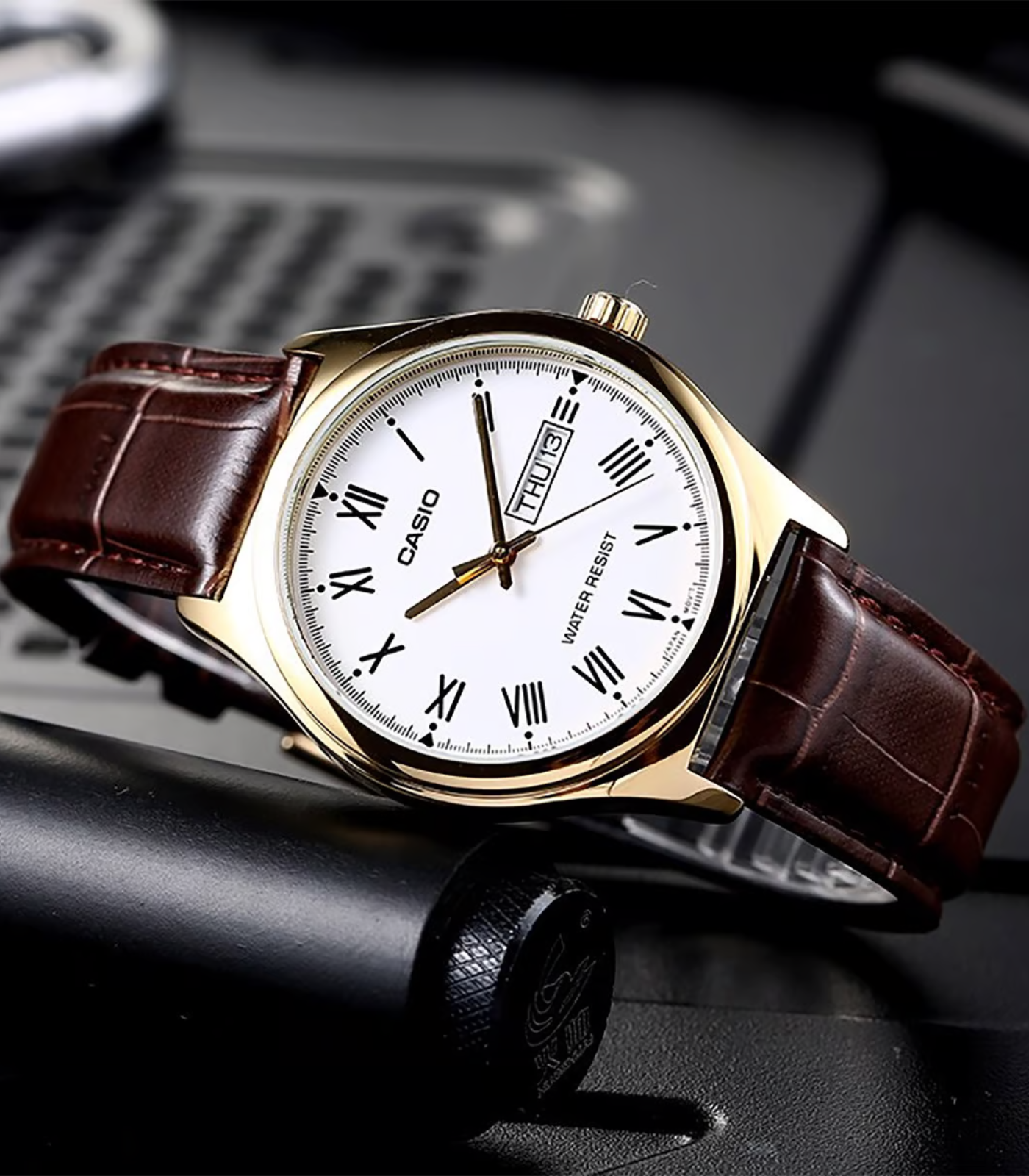 Montre Homme Casio - MTP-V006GL-7BUDF - Bracelet en Cuir Marron - Affichage analogique - Résistant à l'eau