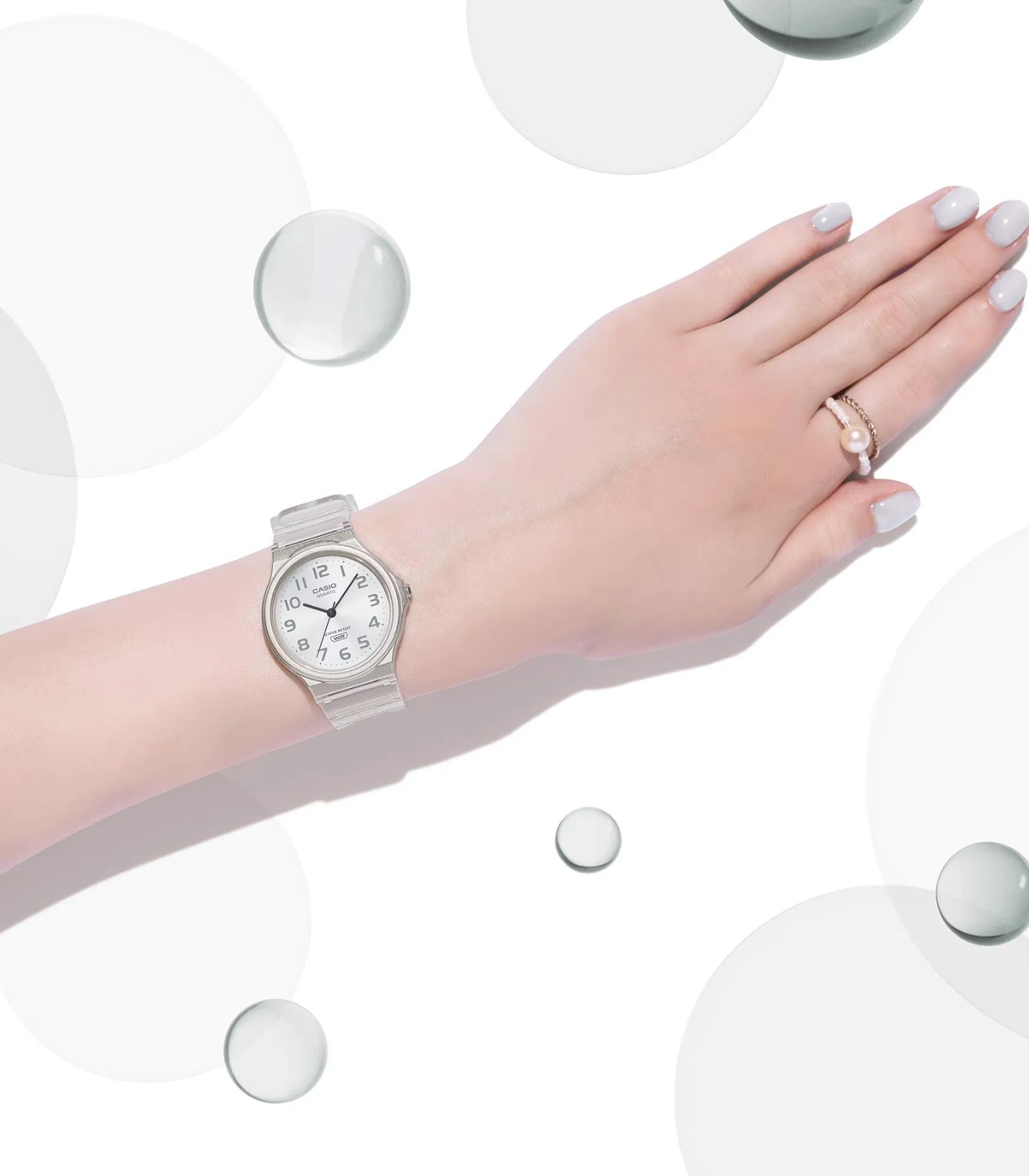 Montre Casio Jeunesse - MQ-24S-7BDF - Bracelet en Résine Blanc - Affichage analogique - Résistant à l'eau – Image 2