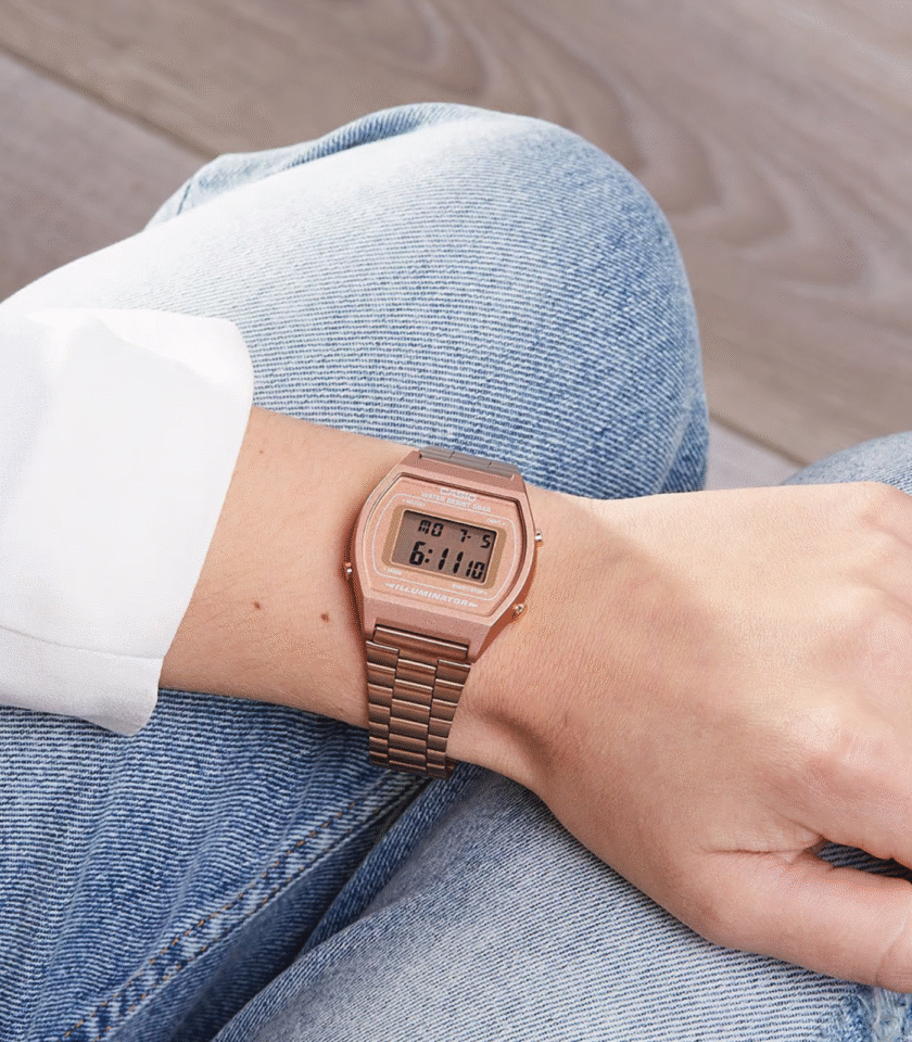 Montre Femme Casio - B640WCG-5DF - Bracelet en Acier Inoxydable Rose - Affichage Numérique - Résistant à l'eau – Image 2
