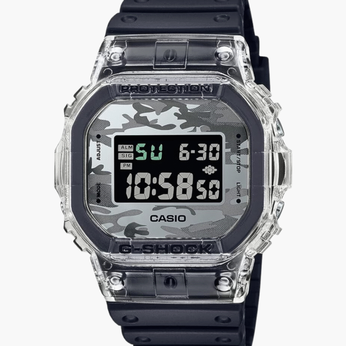 Montre Homme Casio G-Shock - DW-5600SKC-1DR - Bracelet en Résine Noir - Affichage Numérique - Résistant à l'eau