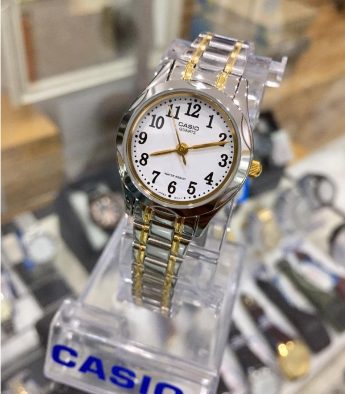 Montre Femme Casio - LTP-1275SG-7BDF - Bracelet en Acier Inoxydable - Affichage analogique - Résistant à l'eau - Gris