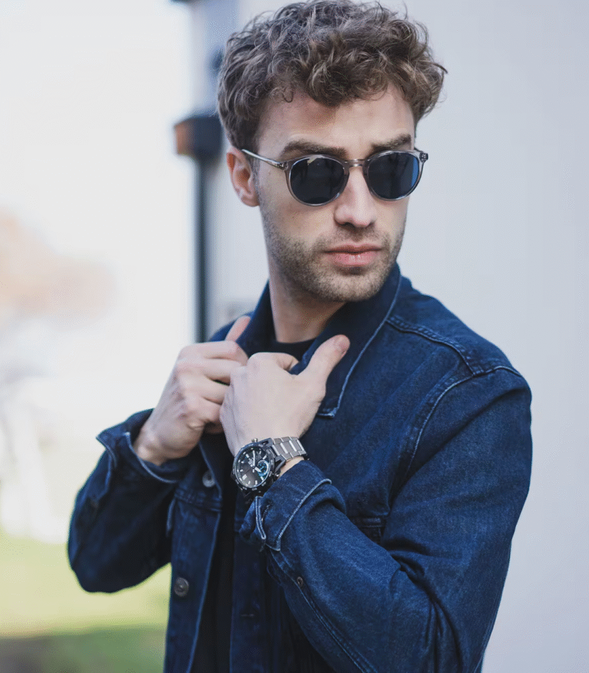 Montre Homme Casio Edifice - ECB-40DB-1ADF - Connectable via Bluetooth - Bracelet en Acier Inoxydable - Affichage analogique - Résistant à l'eau – Image 2