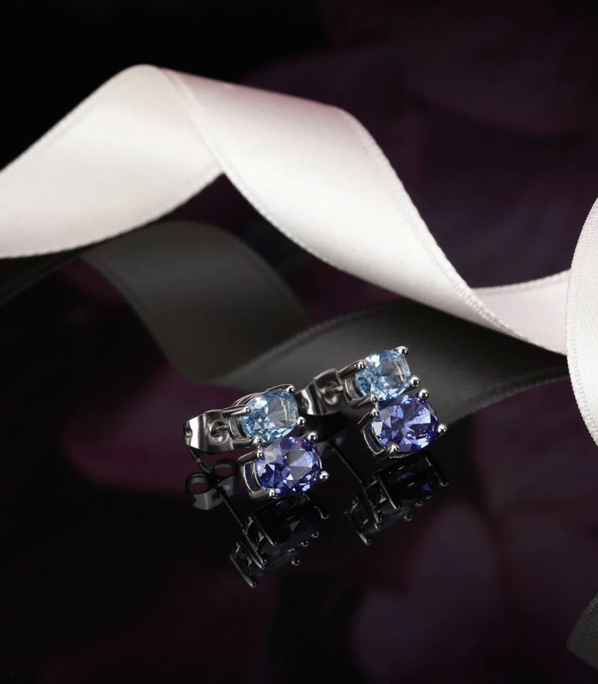 Boucles d'Oreilles en Argent avec Cristaux Bleus - Modèle Penché Morellato SAVY17