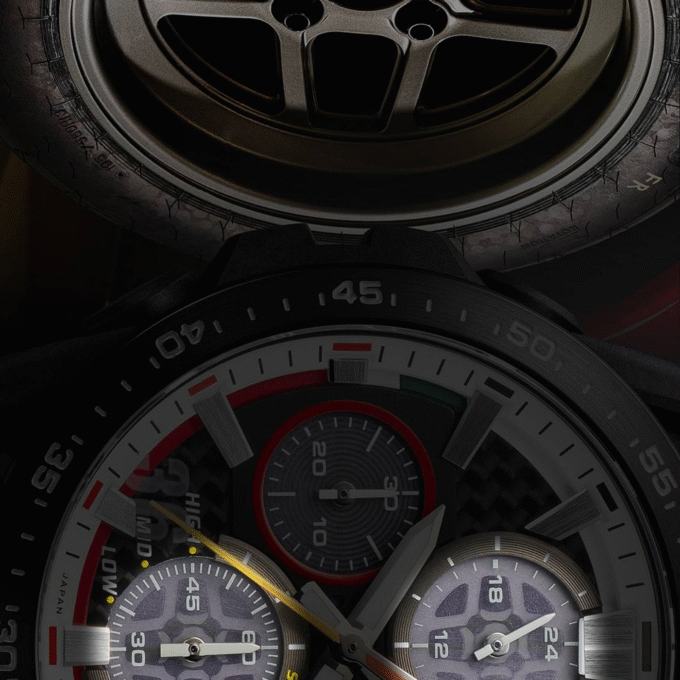 Casio Edifice x Montre Tom's Toyota EFS-S641TMS-1ADR - Motorsports en édition limitée - Cuir véritable - Solaire