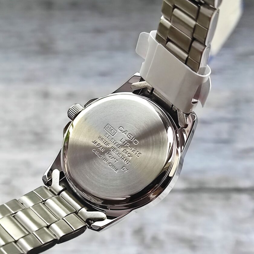 montre femme casio ltp 1215a 7b2df bracelet en acier inoxydable affichage analogique résistant à l'eau