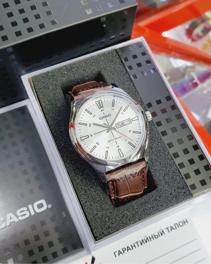 montre homme casio mtp v006l 7cudf bracelet en cuir marron affichage analogique résistant à l'eau