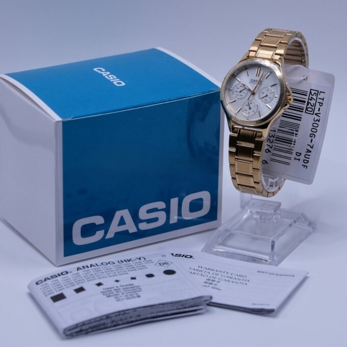 Montre Casio Femme - Bracelet Dorée En Acier Inoxydable -Résistante À L'Eau - 12 Mois De Garantie - Ltp-V300G-9Audf