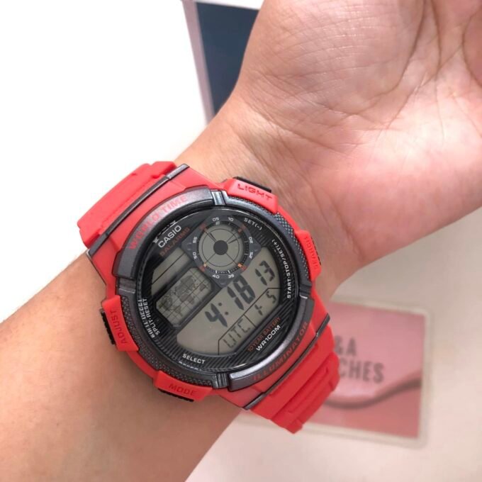 Montre Casio Homme - Bracelet Rouge En Resine - Boitier En Resine - Résistante À L'Eau - 12 Mois De Garantie - Ae-1000W-4Avdf