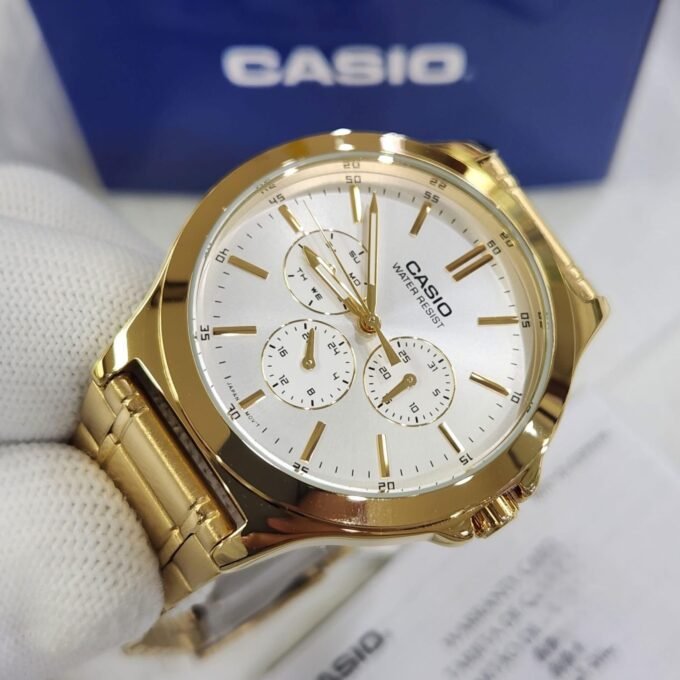 Montre CASIO Homme - Bracelet DoRée En Acier Inoxydable - Cadran Blanc - 12 Mois De Garantie - MTP-V300G-7AUDF