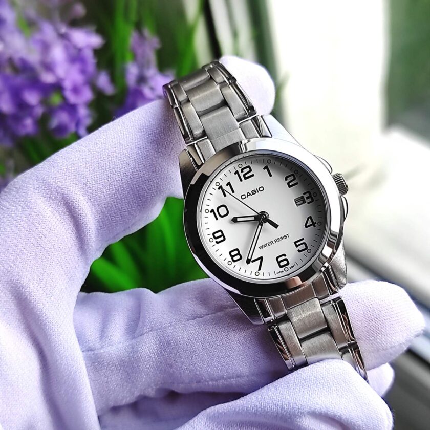 montre femme casio ltp 1215a 7b2df bracelet en acier inoxydable affichage analogique résistant à l'eau