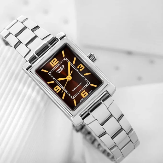 Montre Classique Femme - Aïwatch - Acier Inoxydable, Bracelet Métal, Étanche, Design Élégant - Argenté - Marron - LTP-1234DD-5ADF