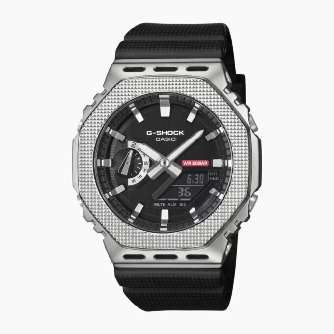 Montre Casio GM-2100M-1ADR bracelet résine