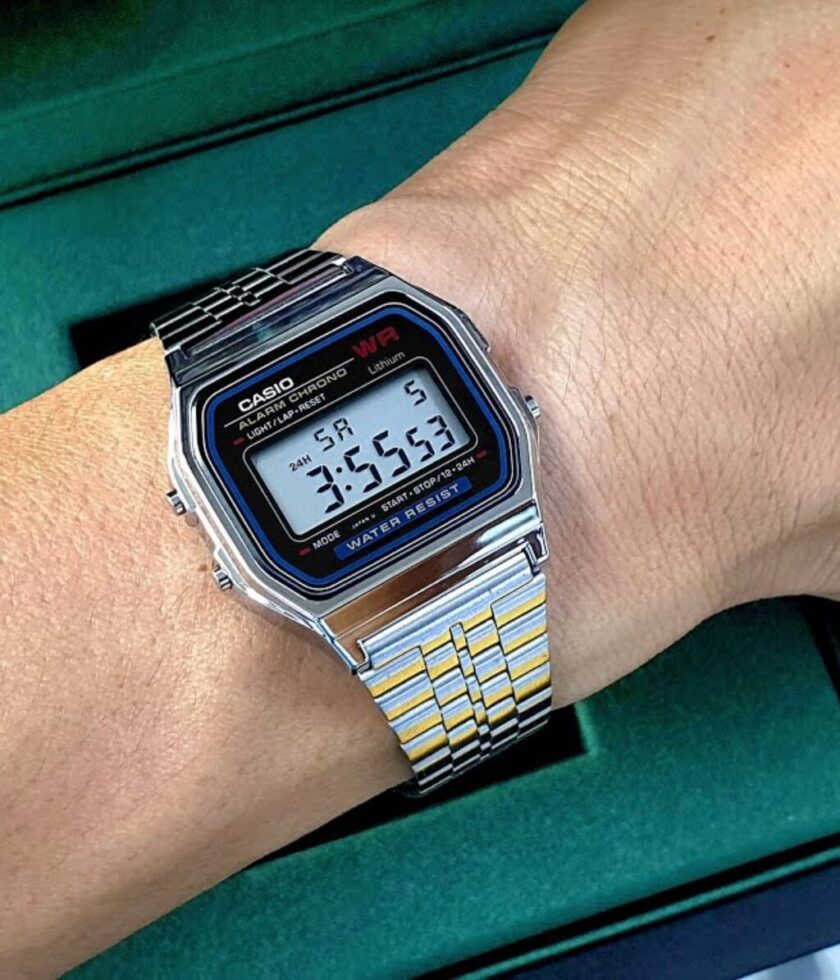 aiwatch_A159WA-N1DF - Montre Casio Vintage - A159WA-N1DF - Bracelet en Acier Inoxydable - Affichage Numérique - Résistant à l'eau