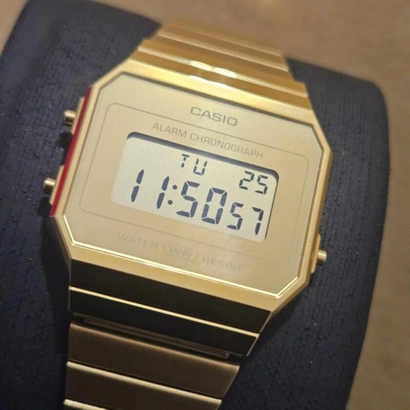 aiwatch_A700WEVG-9ADF - Montre Classique Homme/Femme Casio A700WEVG-9ADF - Bracelet Acier Inoxydable, Affichage Digital, Étanche, Style Vintage - Argent - Référence A700WEVG-9ADF