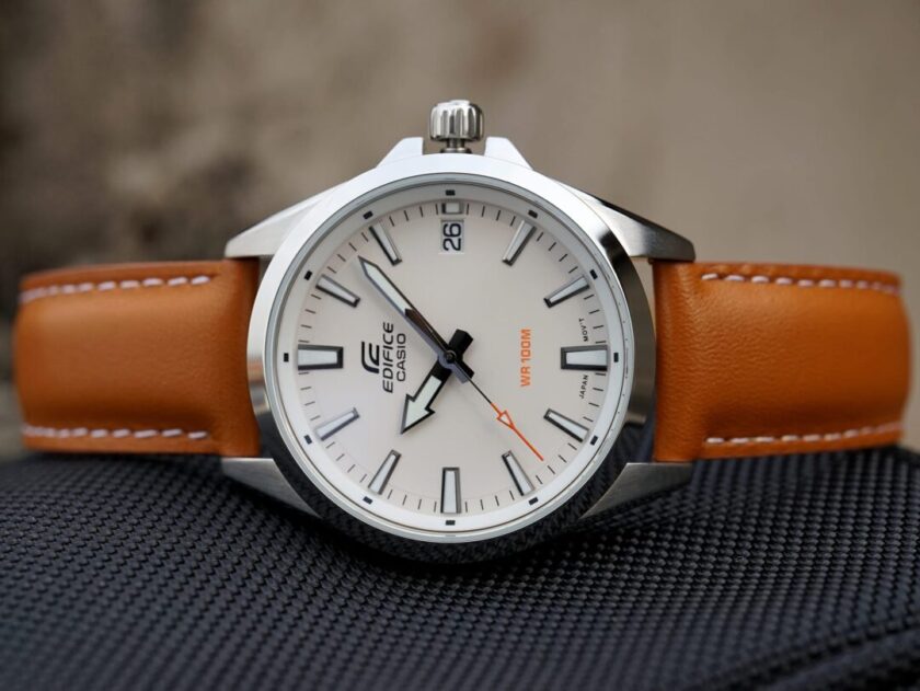 aiwatch_EFV-100L-7AVUDF - Montre CASIO Homme - Bracelet Marron En Cuir Véritable - Cadran Blanc - 12 Mois De Garantie - EFV-100L-7AVUDF