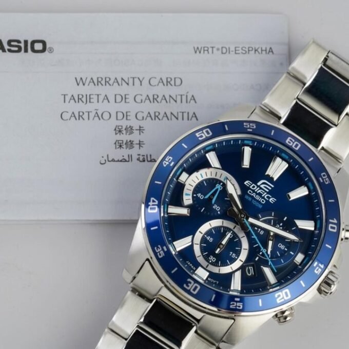 Montre CASIO Homme - Bracelet Gris En Acier Inoxydable - Résistante à l'eau - 12 Mois De Garantie - EFV-570D-2AVUDF