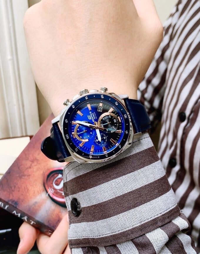 Montre CASIO Homme - Bracelet Bleu En Cuir Véritable - Résistante à l'eau - 12 Mois De Garantie - EFV-600L-2AVUDF