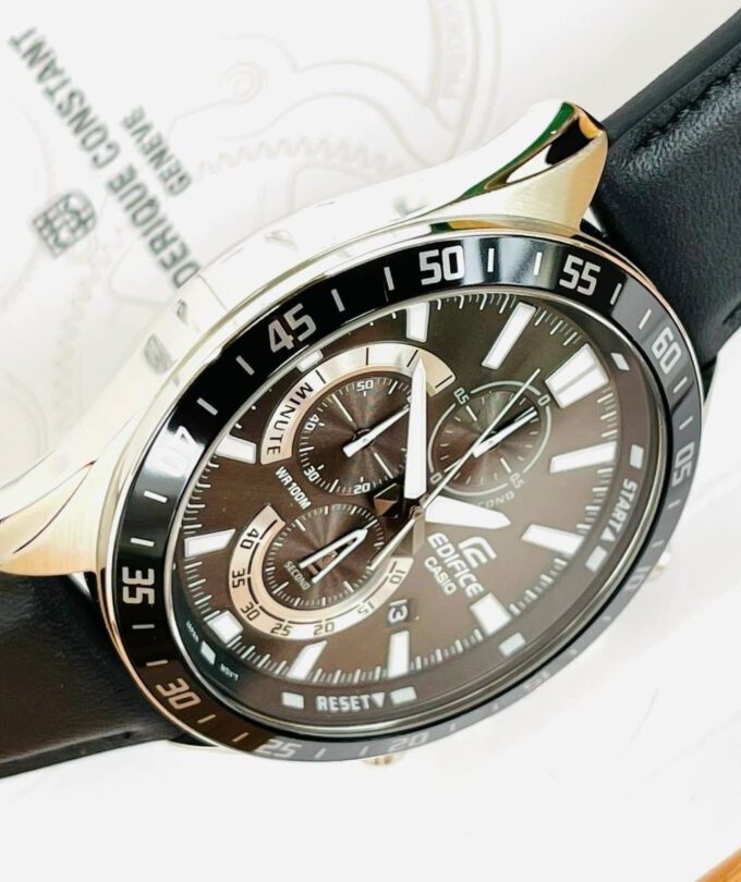 Montre-Bracelet Homme Casio Edifice - EFV-620L-1AVUDF - Bracelet Noir en Cuir Véritable - Résistance à l'eau 10 ATM