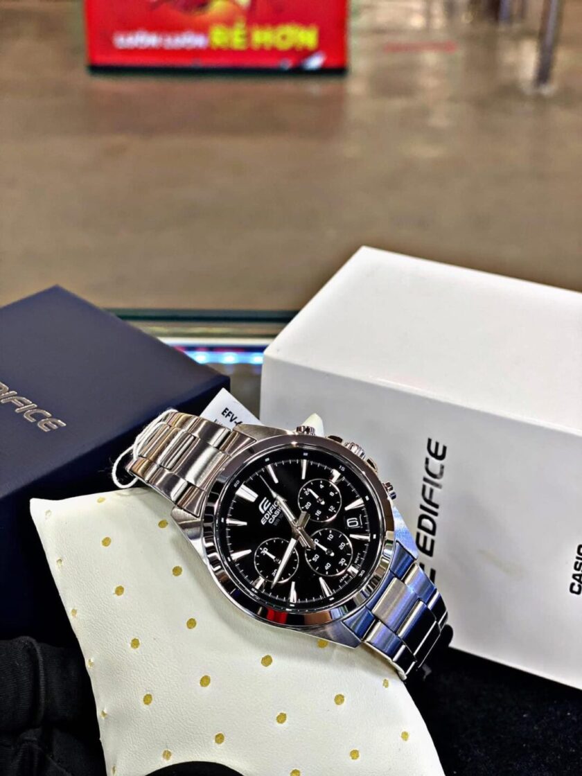 aiwatch_EFV-630D-1AVUDF - Montre Homme Casio Chronographe standard EFV-630D-1AV - Bracelet Gris En Acier Inoxydable - Résistance à l'eau 10 ATM