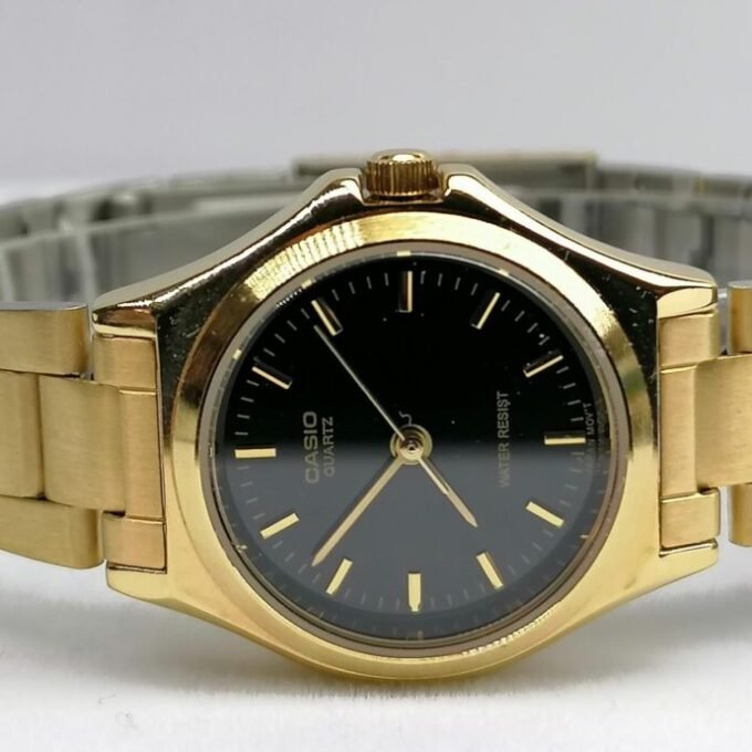 aiwatch_LTP-1130N-1ARDF - Montre Casio Femme - Bracelet Gris En Acier Inoxydable - Résistante À L'Eau - 12 Mois De Garantie - Ltp-1130N-1Ardf