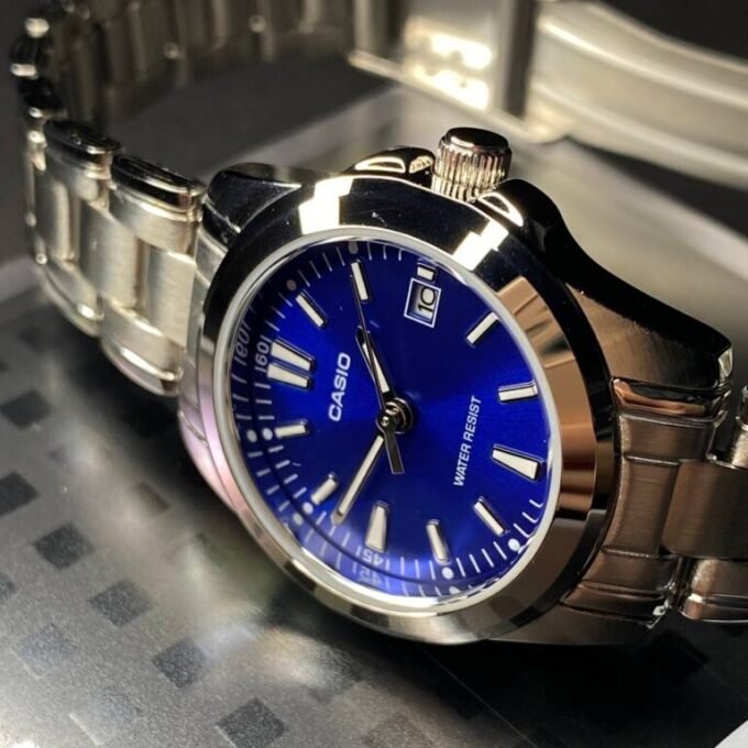 Montre-Bracelet Femme - Casio Collection - Bracelet Gris En Acier inoxydable - LTP-1215A-2A2DF