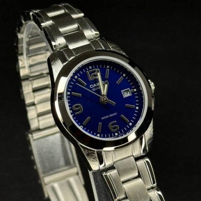 Montre Femme Casio LTP-1215A-2ADF - Bracelet en acier inoxydable - Résistant à l'eau - Argent