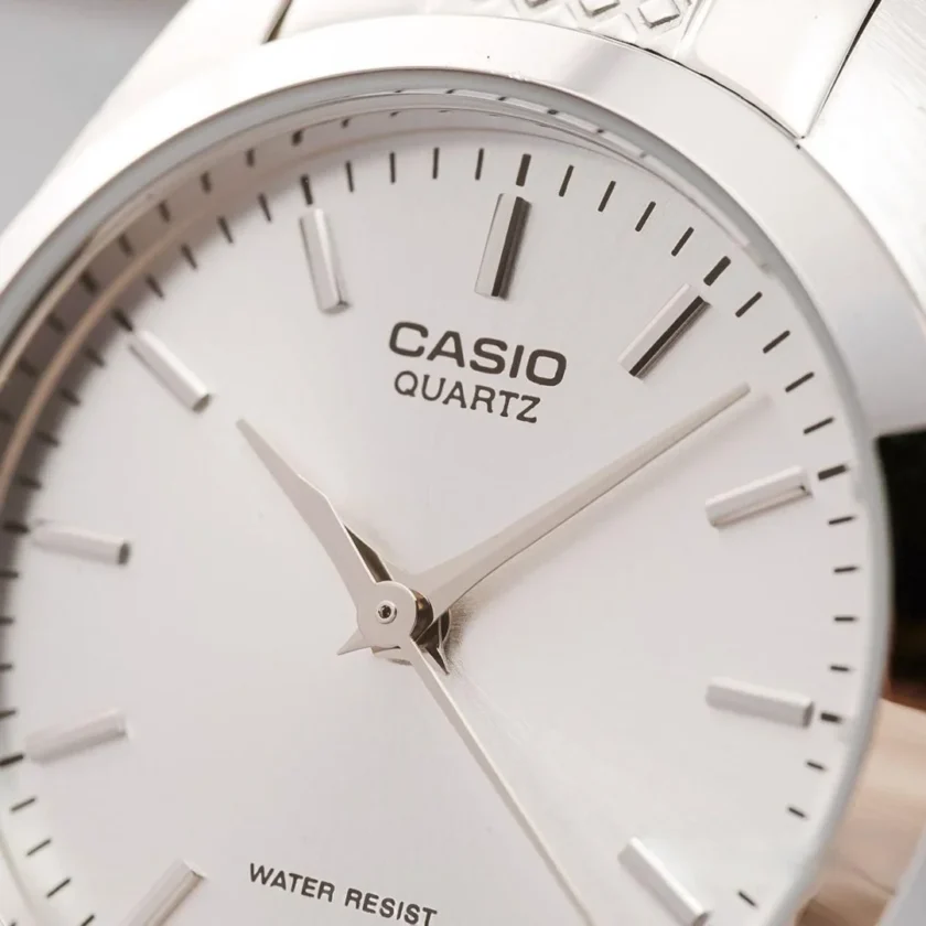 aiwatch_LTP-1274D-7ADF - Montre CASIO Femme - LTP-1274D-7ADF - Bracelet Gris En Acier Inoxydable - Cadran Blanc - 12 Mois De Garantie
