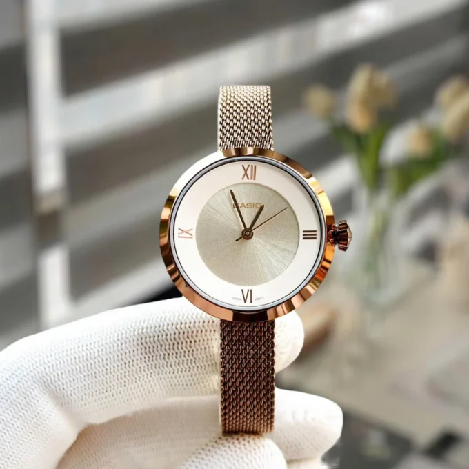 Montre Femme Casio Collection - LTP-E154MR-9ADF - Bracelet Dorée Rose En Acier Inoxydable - Résistance à l'eau 30 M