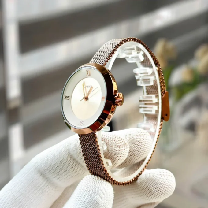 Montre Femme Casio Collection - LTP-E154MR-9ADF - Bracelet Dorée Rose En Acier Inoxydable - Résistance à l'eau 30 M