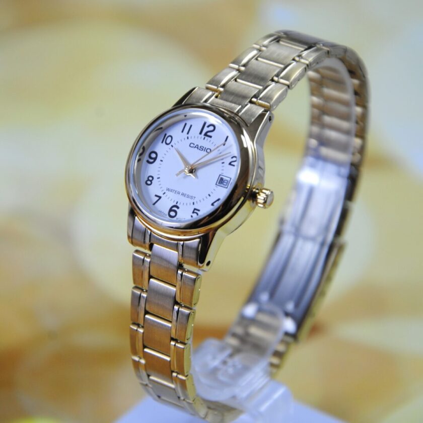 aiwatch_LTP-V002G-7BUDF - Montre CASIO Femme - Bracelet DoRée En Acier Inoxydable - Cadran Blanc - 12 Mois De Garantie - LTP-V002G-7BUDF