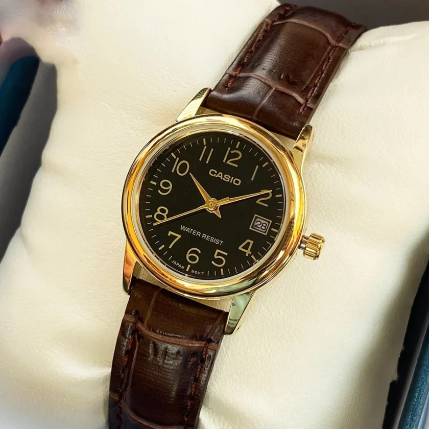 aiwatch_LTP-V002GL-1BUDF - Montre CASIO Femme - LTP-V002GL-1BUDF - Bracelet Marron En Cuir Véritable - Résistante à l'eau - 12 Mois De Garantie
