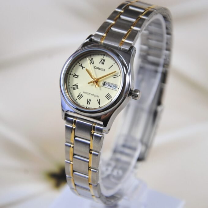 Montre CASIO Femme - Bracelet Gris/DoRée En Acier Inoxydable - Cadran Jaune - 12 Mois De Garantie - LTP-V006SG-9BUDF