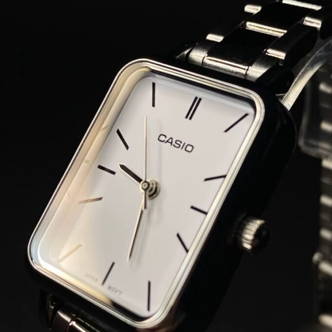 Casio Montre Femme - LTP-V009D-7EUDF - Bracelet en acier inoxydable - Résistant à l'eau