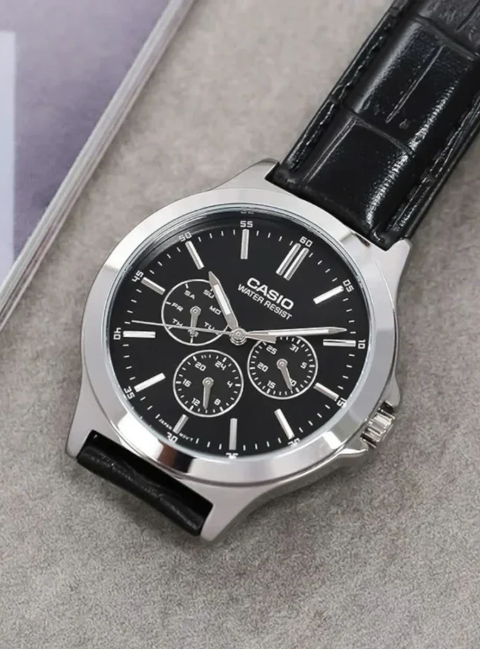 Montre CASIO Femme - LTP-V300L-1AUDF - Bracelet Noir En Cuir Véritable - Résistante à l'eau - 12 Mois De Garantie